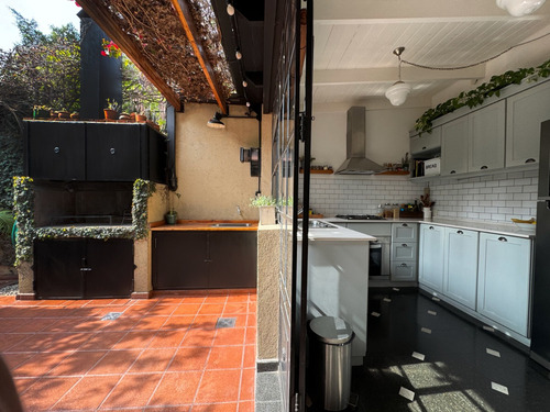 Retasada Venta Pasillo 2 Dormitorios Impecable En Refinería 79 M2 Exclusivos Mas Patio.