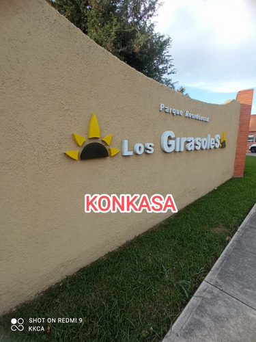 Konkasa Vende Town House Parque Residencial Los Girasoles