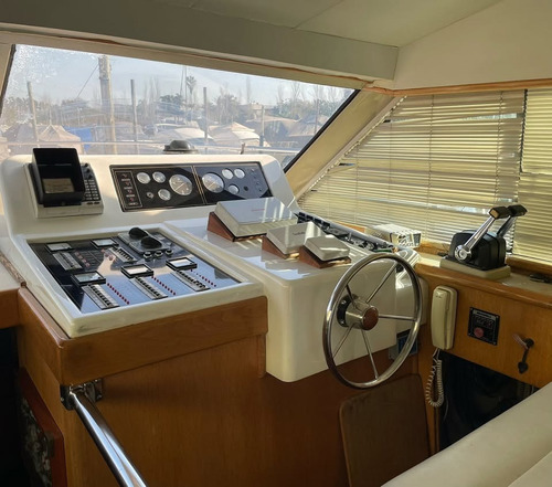 Crucero Segue 40 2 Motores Cummins Diesel 315 Hp Cada Uno