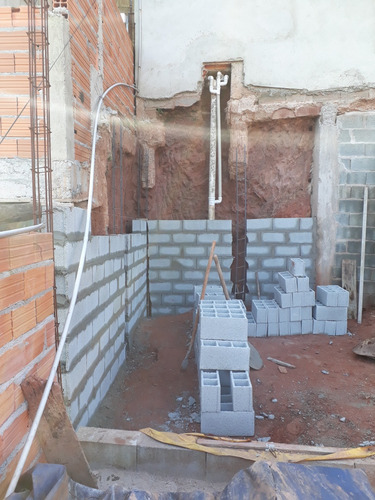 Sobrado Com Garagem Pra 2 Carros 2 Casa E Salão De 5x10