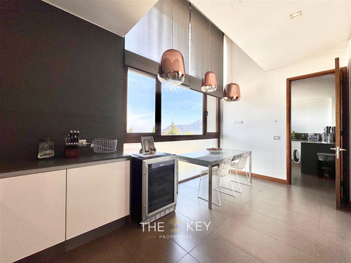 Departamento En Venta De 4 Dorm. En Las Condes