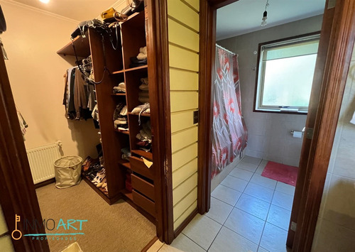 Casa En Venta De 4 Dorm. En Portal De La Frontera