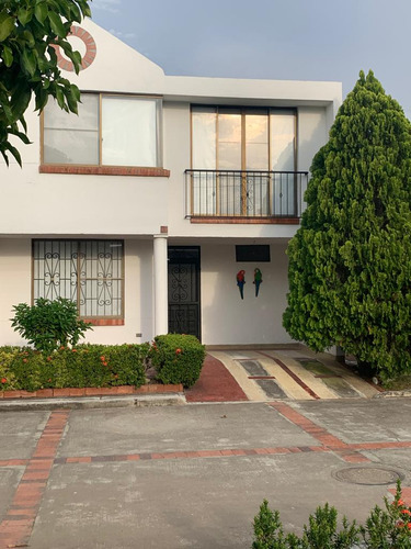 Vendo Casa En Condominio En  Flandes Tolima 