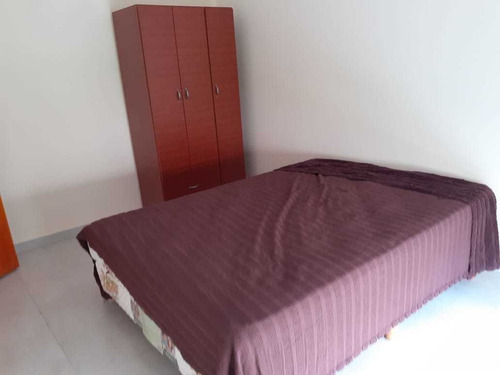 Imagen 6 de 12 de Casa Nueva Con Departamento En Zona Céntrica