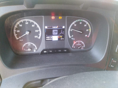 Camion Mercedes 2533, Año 2017, Carroceria Plana