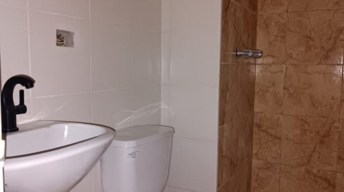 Ana El Kantar Y Gerson Gonzalez Inzitu Realtors Venden Apartamento En Residencias Bella Bista I La Trigaleña Valencia Carabobo Venezuela