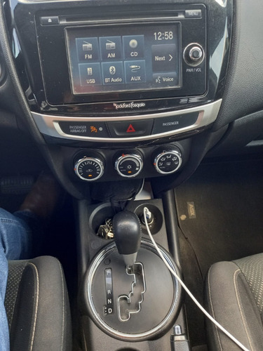 Imagen 7 de 13 de Mitsubishi Asx 2.0 Ta 2015