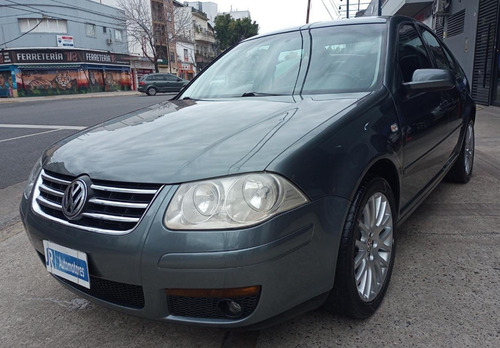 Imagen 1 de 14 de Volkswagen Bora 1.8 T At Highline Tiptronic Full Cuero