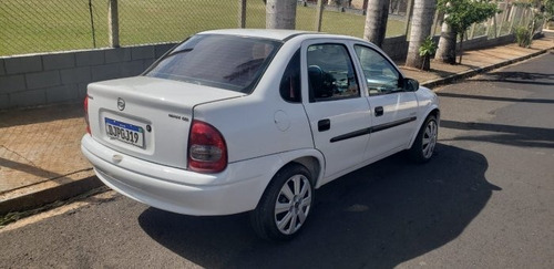 Imagem 4 de 7 de Classic 1.6 Mpfi Spirit 8v Gasolina 4p Manual