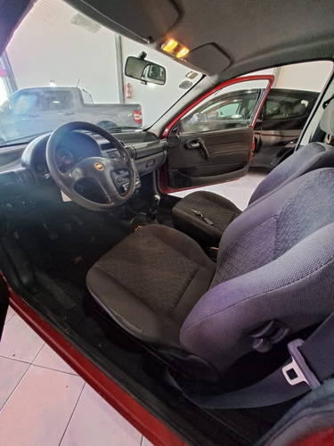 Chevrolet Corsa Classic 1.6 Gl 3p