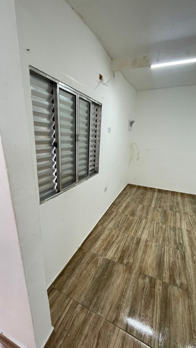 Casa Para Alugar | 1 Quarto Itaquera/guaianazes | Ótima Localização!