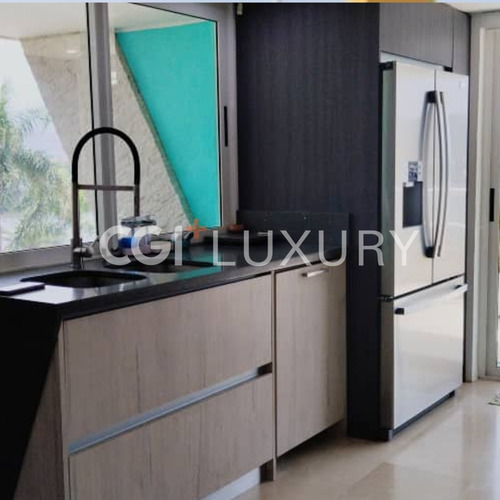 Cgi + Luxury Lecheria Ofrece En Alquiler /venta Isla Paraiso Yatch Club Apartamento Duplex Doble Terraza