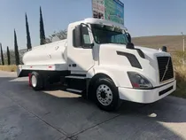 Comprar Camión Pipa De Agua De 10,000 Volvo Rabon Thorton Chasis