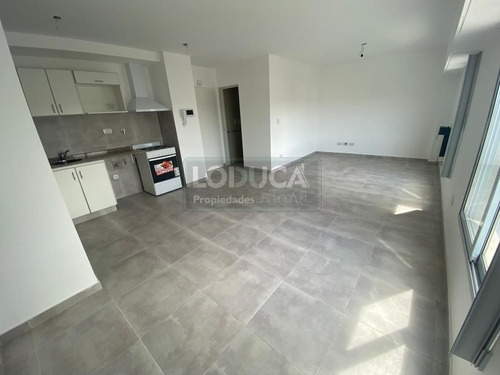 Imagen 1 de 4 de Departamento En Venta En Morón