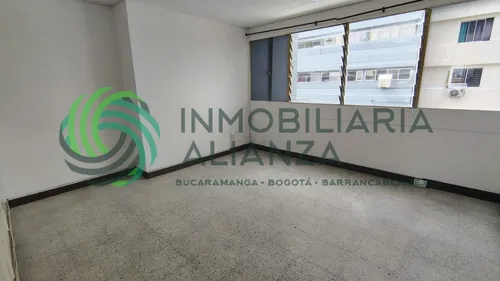 Oficina En Arriendo En Centro. Cod A7605
