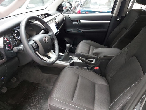 Toyota Hilux 4x4 2.8tdi Sr