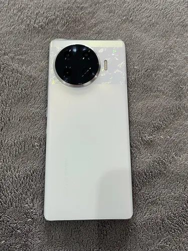 Tecno Spark 20 Pro+ Dual Sim 256 Gb Blanco 8 Gb Ram (Usado)