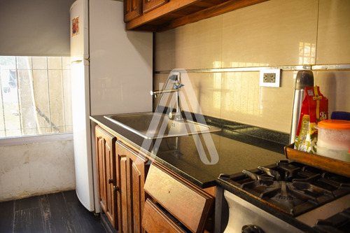 Imagen 5 de 14 de Casa En Venta. La Vanguardia - Constitucion - Rosario