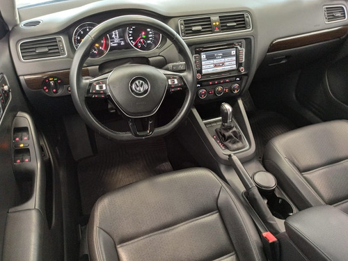Volkswagen Vento Luxury 2.5 Año 2015 Con 135.000kms