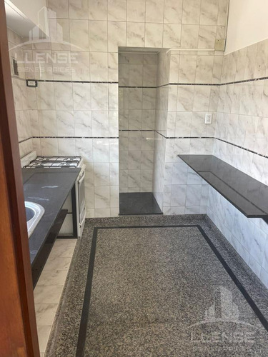 Departamento En Planta Alta 3 Ambientes - Barrio Parque Calchaquí - Quilmes Oeste