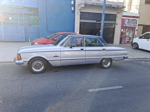 Imagen 1 de 25 de Ford Falcon Futura Sp