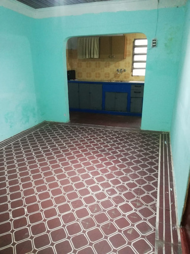 Imagen 9 de 11 de Ph De 4 Ambientes, 80 M2 A Refaccionar, Excelente Ubicación.