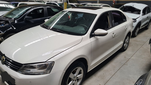Imagen 2 de 8 de Volkswagen Vento 2.0 Tdi