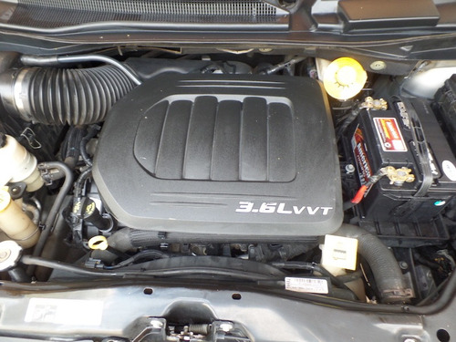 Chrysler Town & Country 3.6 Li Mt