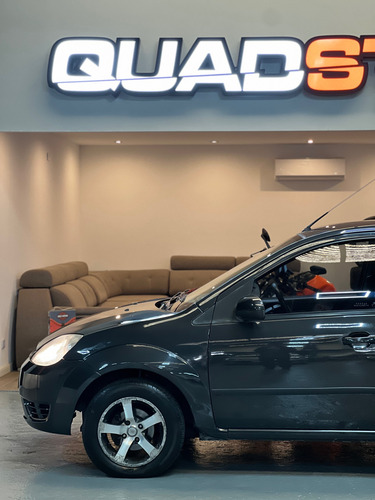 Ford Fiesta 1.6 Ambien. Plus