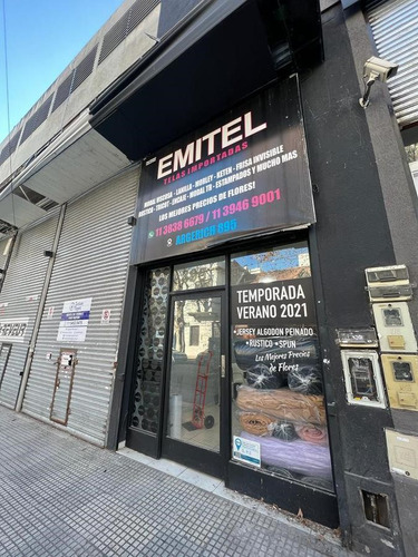 Local En Venta Ubicado En Flores, Capital Federal, Buenos Aires