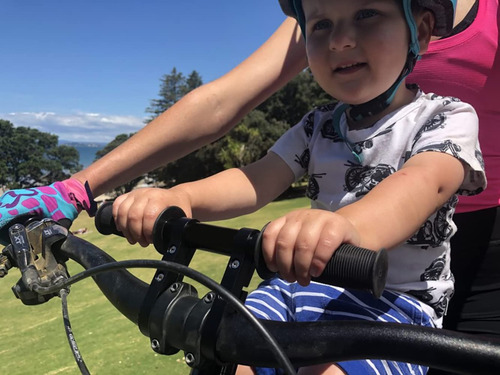 Imagen 2 de 9 de Asiento Delantero De Niños Para Bicicleta Soporta 24 Kilos