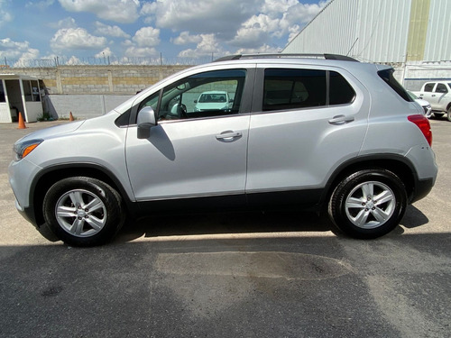 Imagen 5 de 14 de Chevrolet Trax