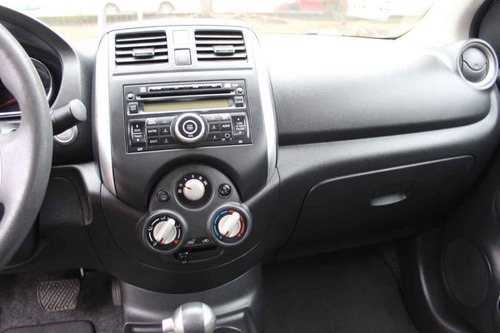 Imagen 13 de 15 de Nissan Versa 2014 4p Advance L4/1.6 Aut
