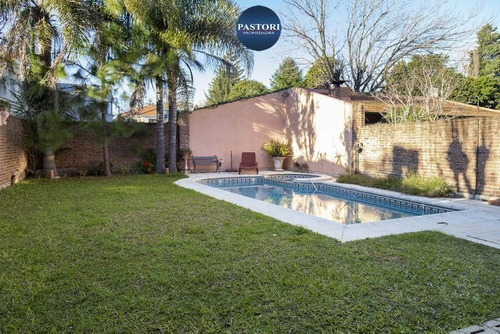 Florida Mitre. Chalet 6 Amb 2 Dorm En Suitte, Jardín Pileta!