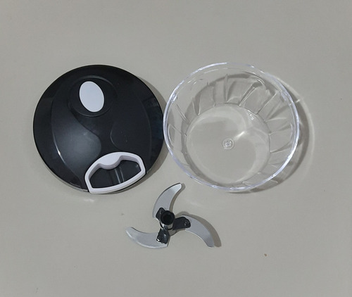 Genérica Triturador multi processador para temperos e ervas 500ml Negro