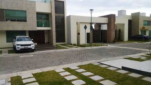 Imagen 3 de 30 de Casa Venta En Residencial San Angel, Metepec