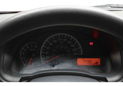 Imagen 14 de 15 de Nissan Versa 2019 4p Drive L4/1.6 Man