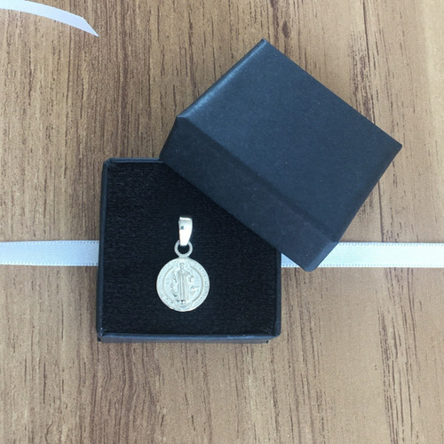 Imagen 8 de 10 de Dije Medalla San Benito 1.1 Cm De Plata .925 Agálea Joyería