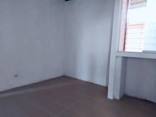 Imagen 8 de 15 de Vendo Apartamento 83m2 1h/2b/1p Terrazas De Guaicoco 3419