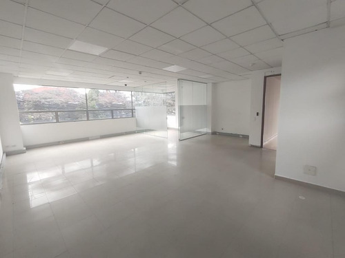 Imagen 16 de 17 de Edificio En Arriendo En Bogotá El Lago. Cod 102337