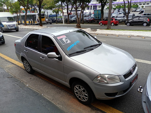 Fiat Siena 1.0 El Flex 4p