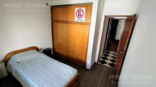 Imagen 22 de 30 de Casa En Venta De 4 Dormitorios Con Cochera Y Quincho- Roque Saenz Peña, Rosario.