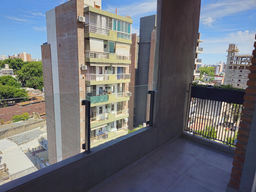 Venta De Departamento De 1 Dormitorio A Estrenar En Salta 3550, Rosario Con Amenities