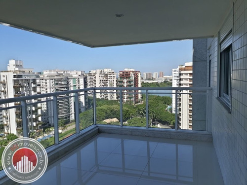 Imagem 11 de 15 de Cobertura Duplex Com 4 Quartos, 2 Suítes, Piscina E 4 Vagas - Cobertura A Venda No Bairro Barra Da Tijuca - Rio De Janeiro, Rj - Brj68440