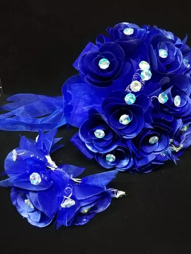 Ramo Para Xv Años De Rosas Azul Rey en venta en Ayotlan Jalisco por sólo $  750.00 - OCompra.com Mexico