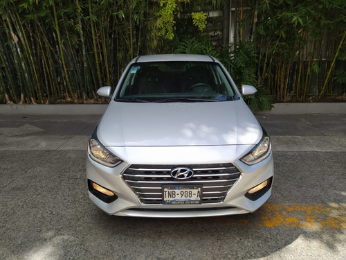 Imagen 1 de 9 de Hyundai Accent 5 Ptas Gls Aut 1.6l 2019