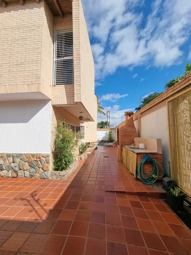 Vendo Quinta En Naguanagua.