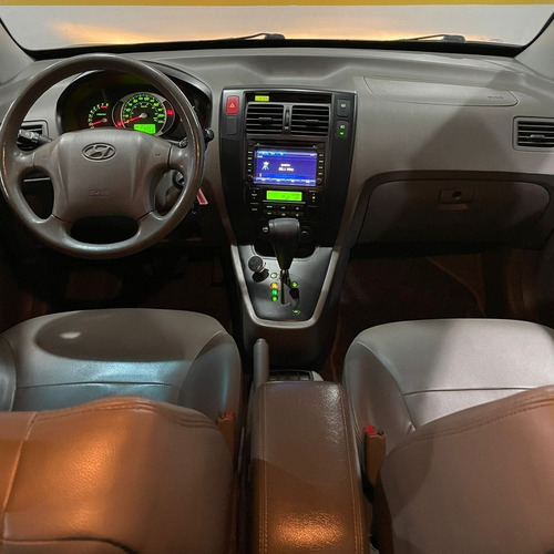 Imagem 8 de 15 de Hyundai Tucson Gls 2.0flex Aut. (com Kit Gás No Documento )