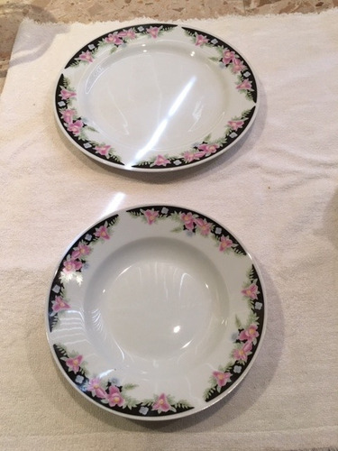Imagen 2 de 4 de Juego De Vajilla De 20 Piezas De Porcelana.