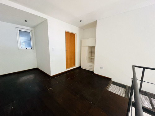 Departamento 2 Amb Con Entrepiso Balcon En Palermo